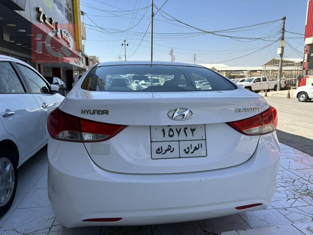 هیوندای ئەلەنترا